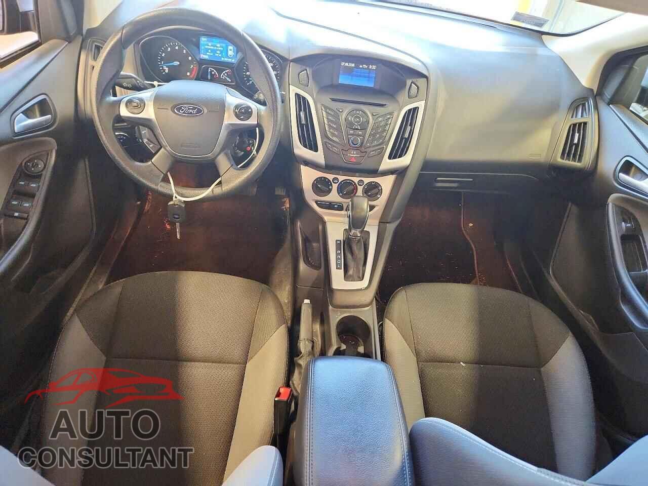 FORD FOCUS 2014 - 1FADP3F26EL149581