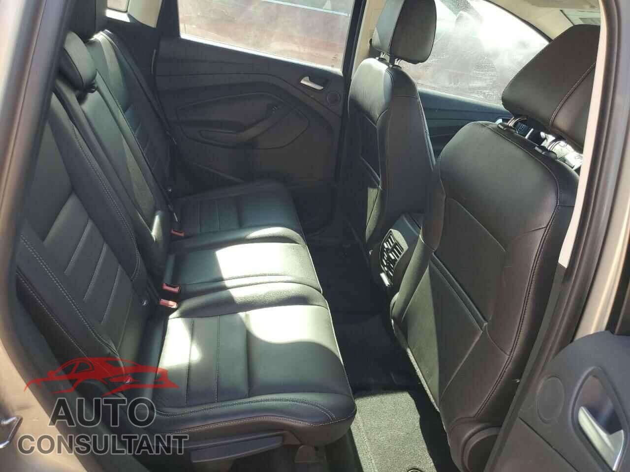 FORD CMAX 2016 - 1FADP5BU6GL105182