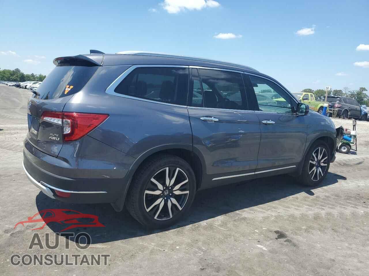 HONDA PILOT 2020 - 5FNYF6H04LB005233