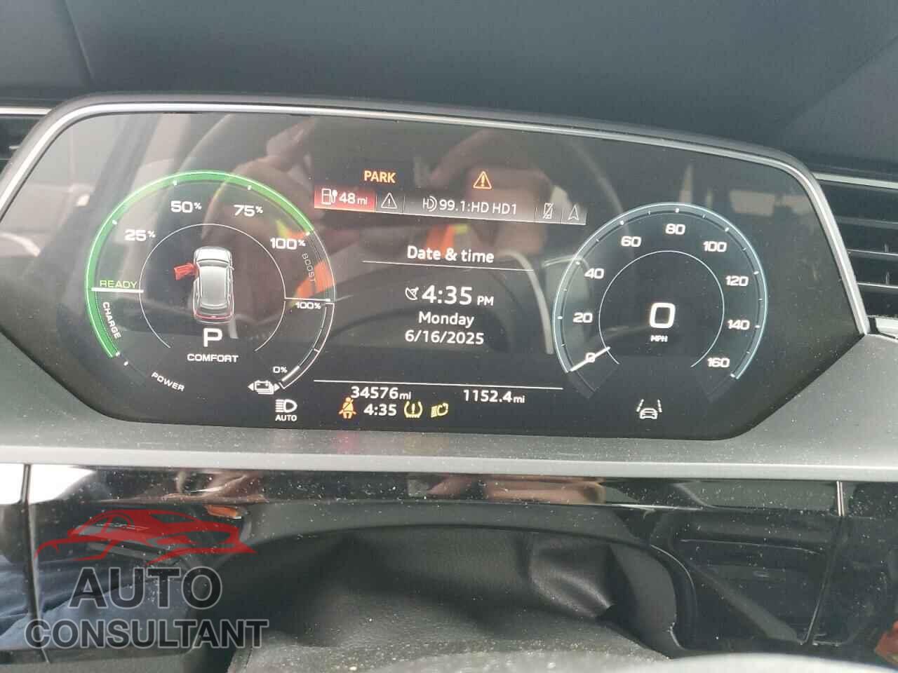 AUDI E-TRON 2021 - WA1VAAGE2MB004310
