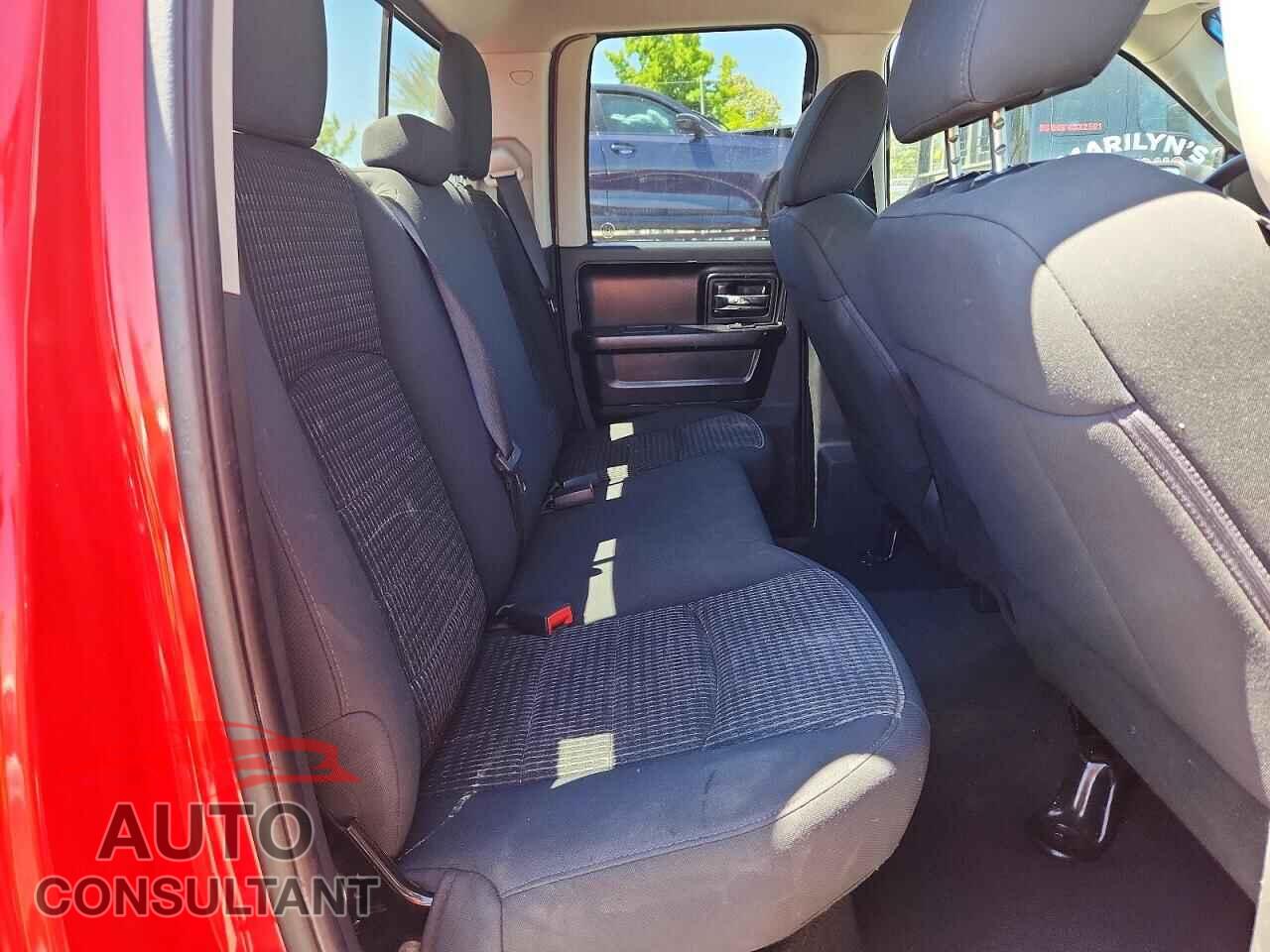 DODGE RAM 1500 2012 - 1C6RD7GT2CS230210