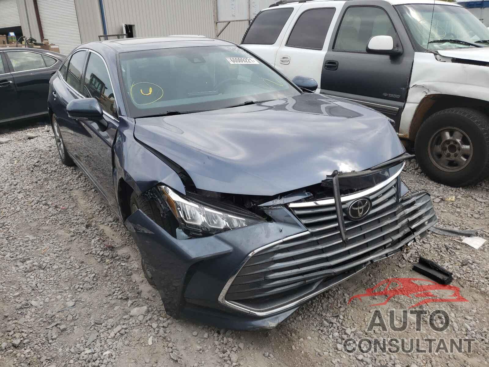 TOYOTA AVALON 2020 - 4T1AZ1FB6LU041072