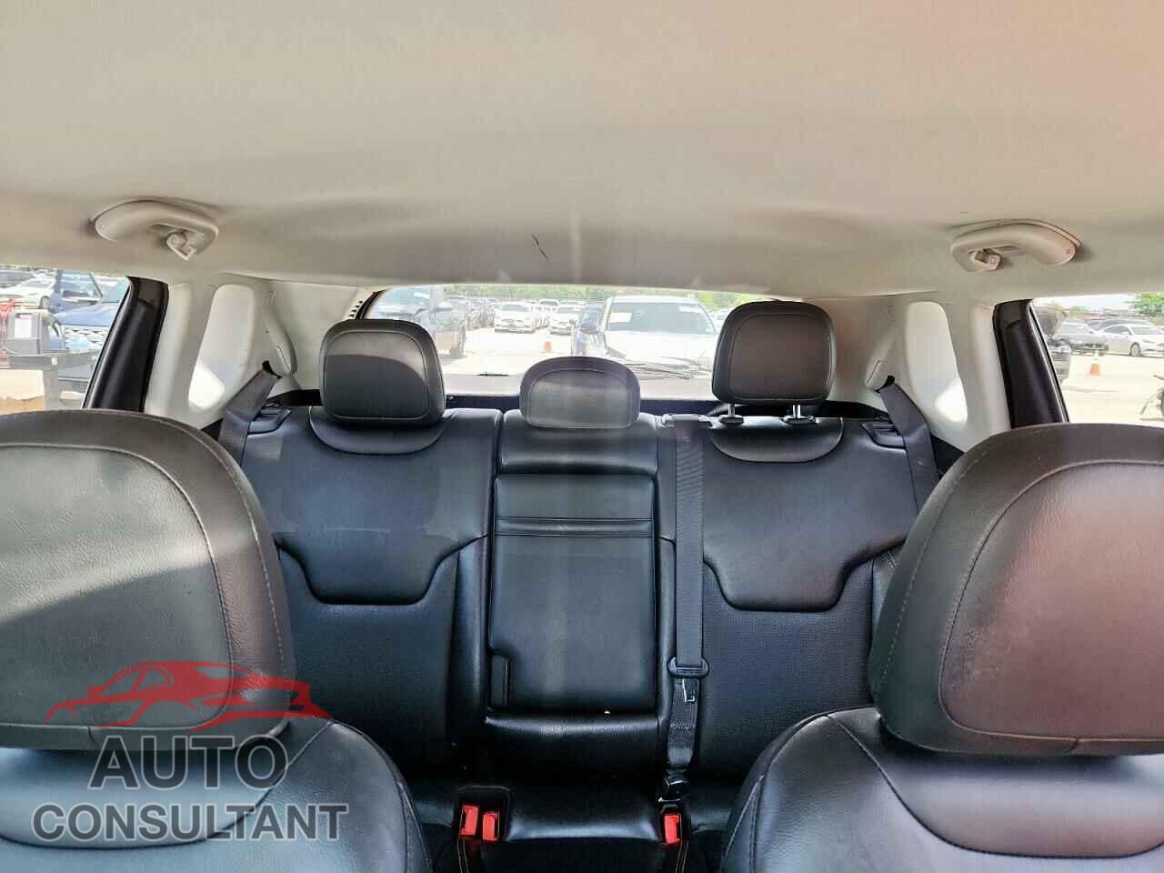 JEEP COMPASS 2020 - 3C4NJCCB4LT152534