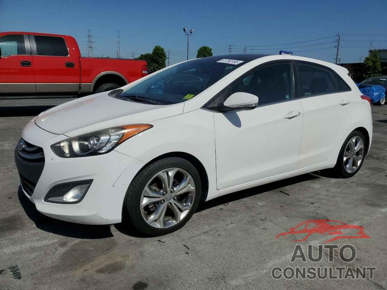 HYUNDAI ELANTRA 2013 - KMHD35LE7DU061191