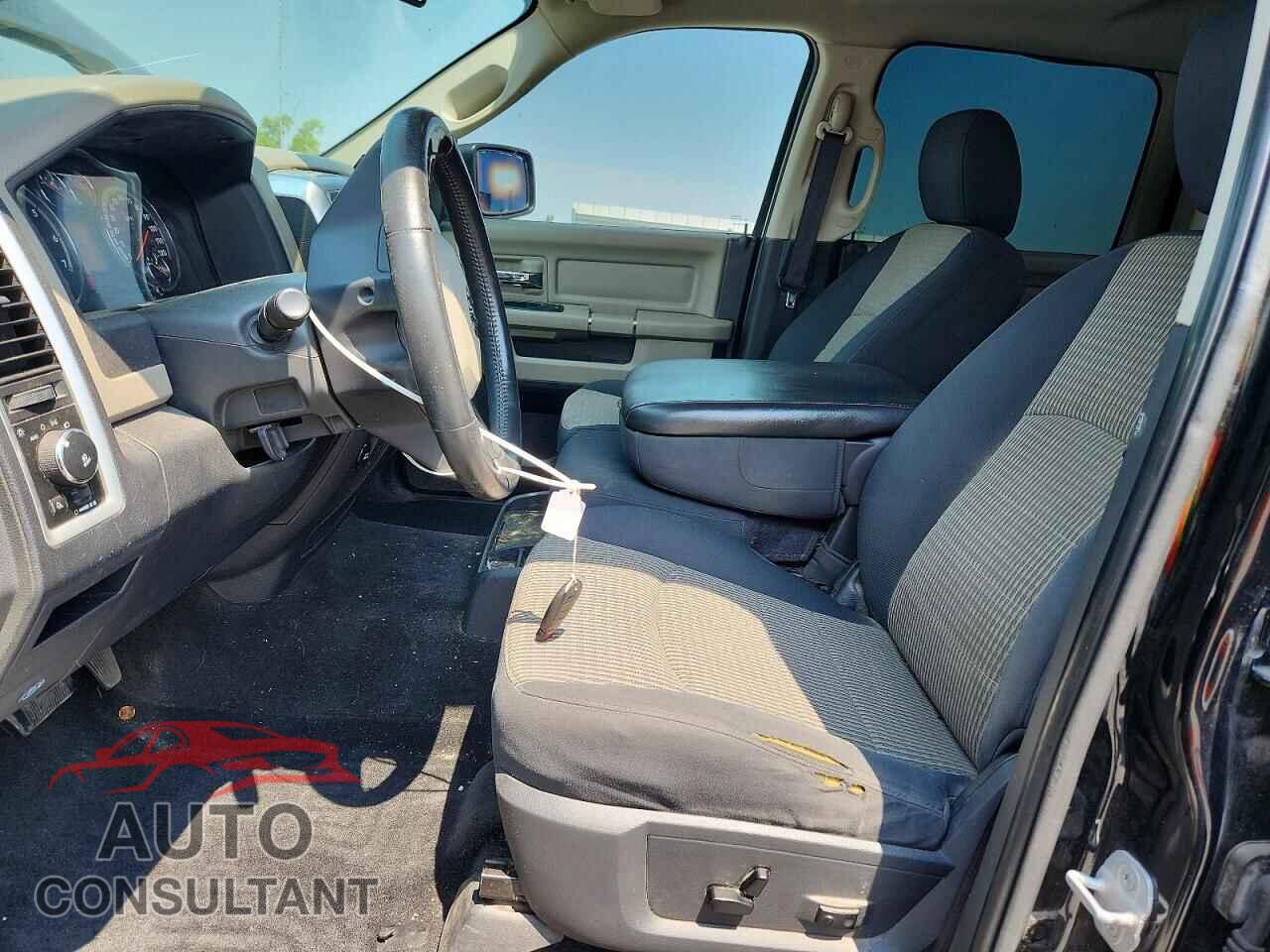 DODGE RAM 1500 2012 - 1C6RD7LT4CS160392