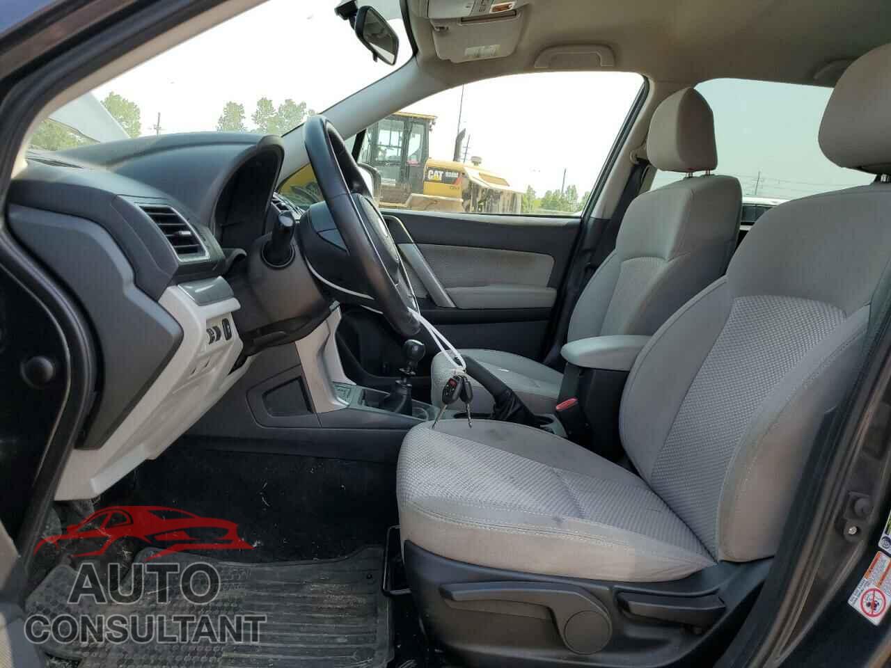 SUBARU FORESTER 2017 - JF2SJAAC4HG564002