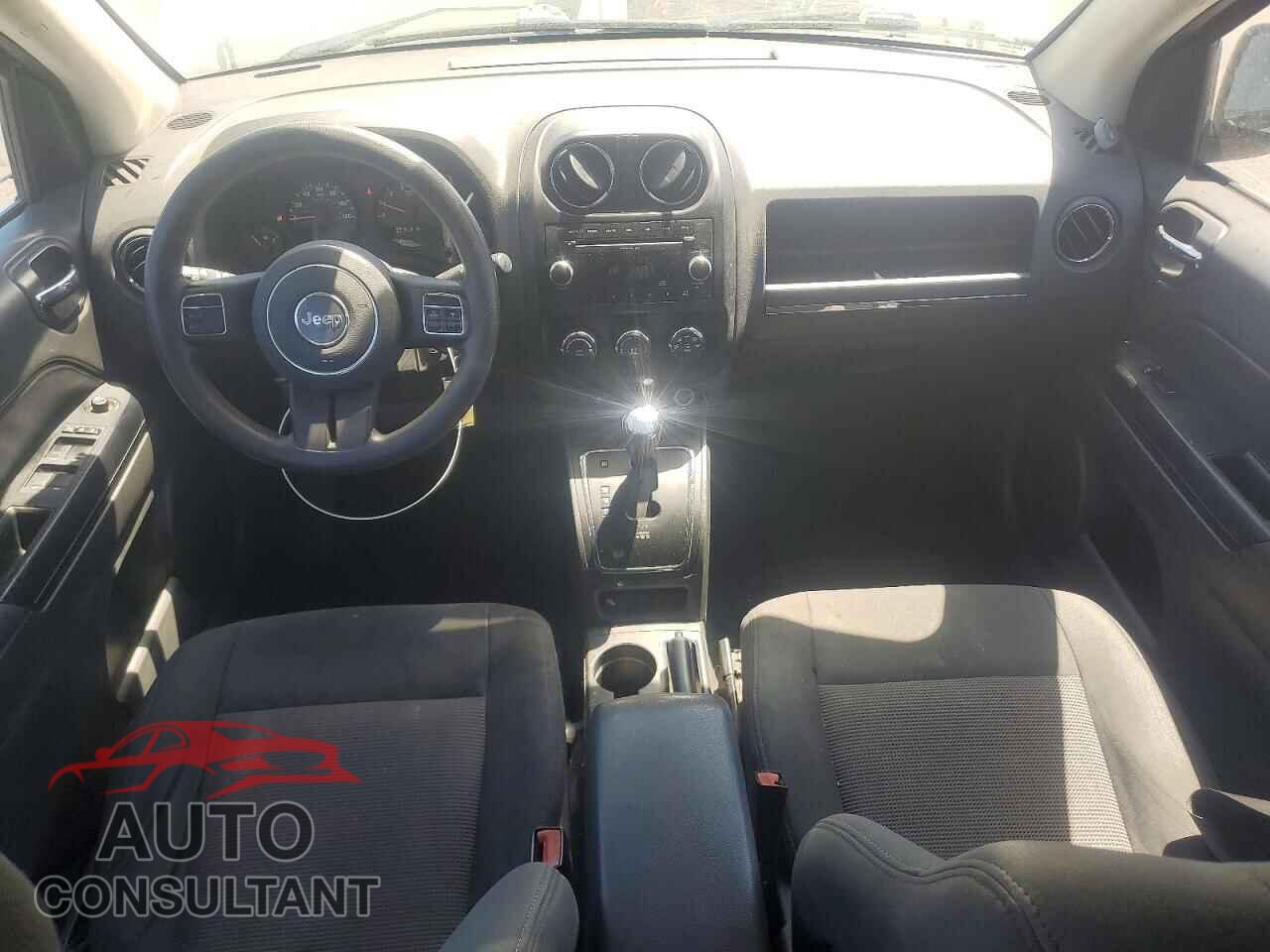JEEP COMPASS 2011 - 1J4NT1FA2BD195592