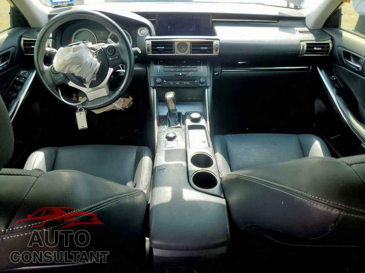 LEXUS IS 2014 - JTHBF1D29E5030695