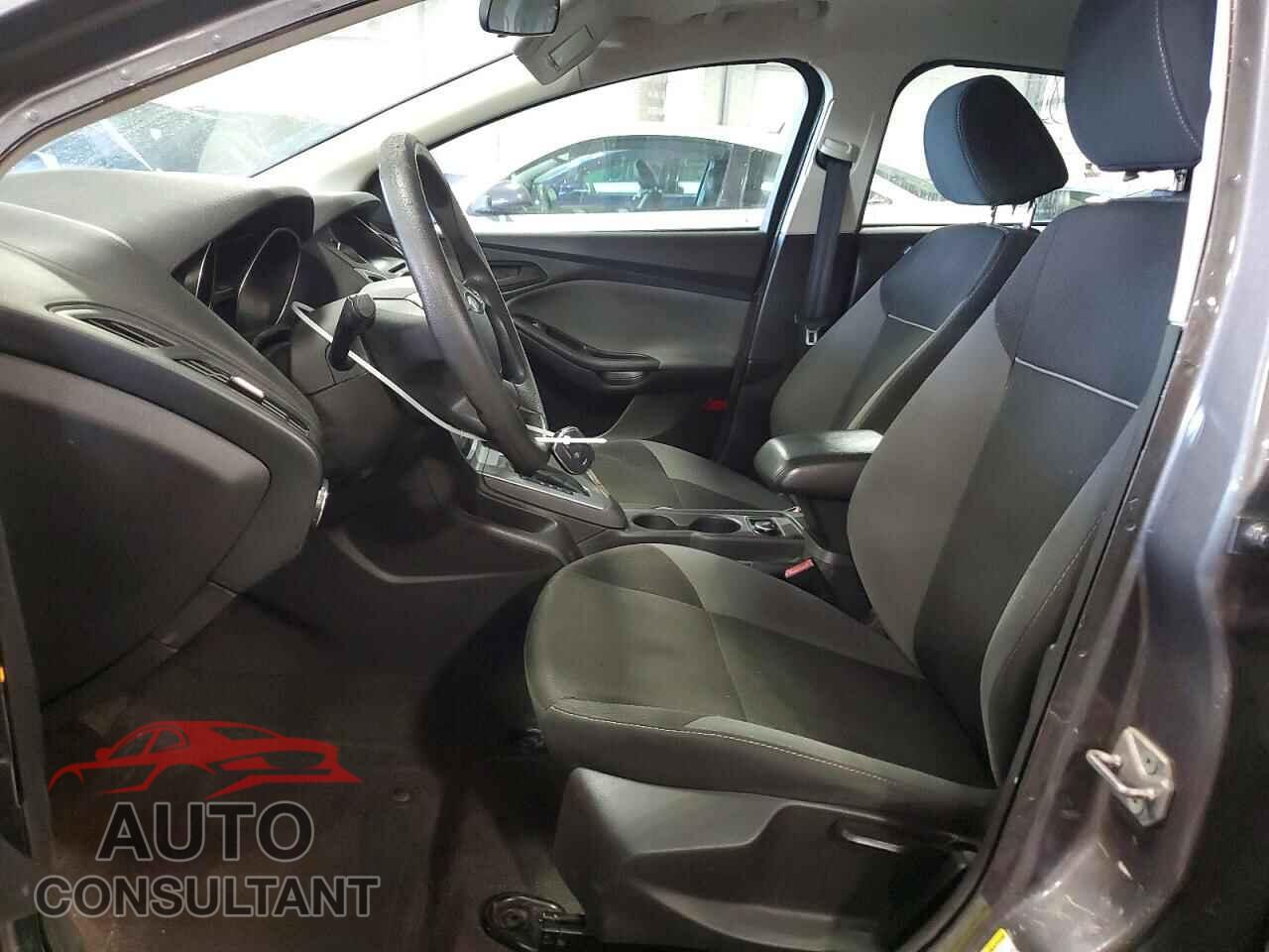 FORD FOCUS 2012 - 1FAHP3K2XCL404530