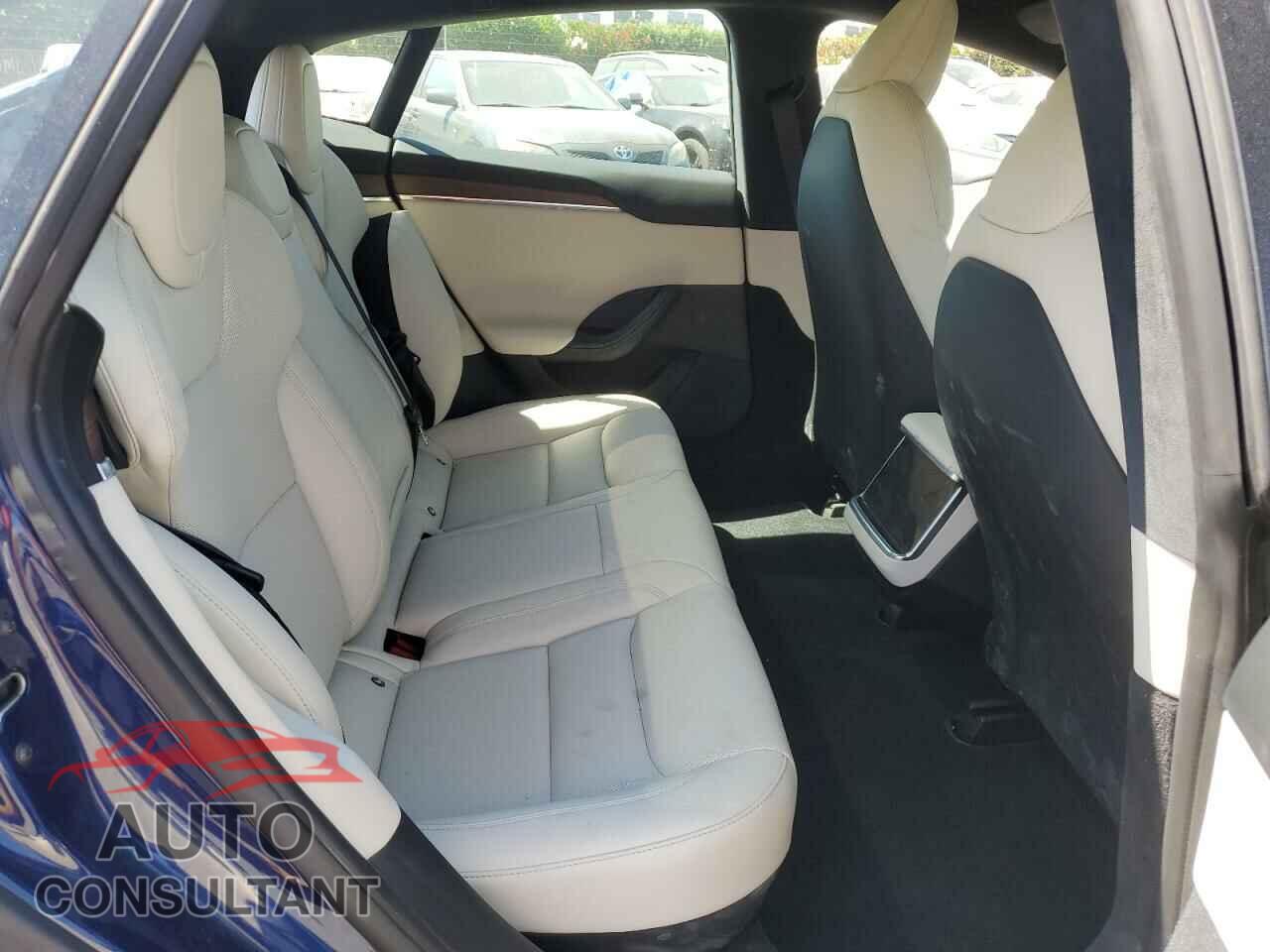 TESLA MODEL S 2021 - 5YJSA1E58MF430625