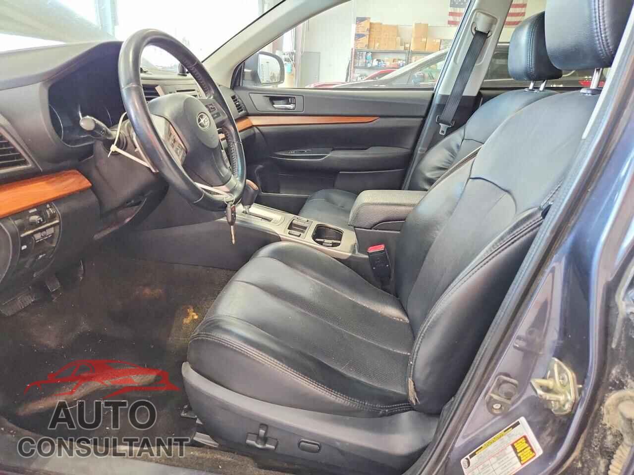 SUBARU OUTBACK 2014 - 4S4BRCLC2E3223566