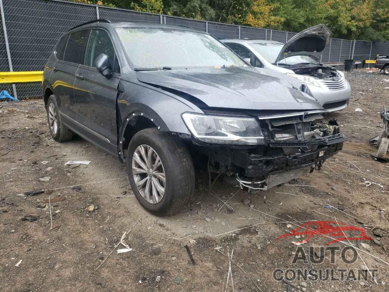 VOLKSWAGEN TIGUAN 2018 - 3VV2B7AX2JM011251