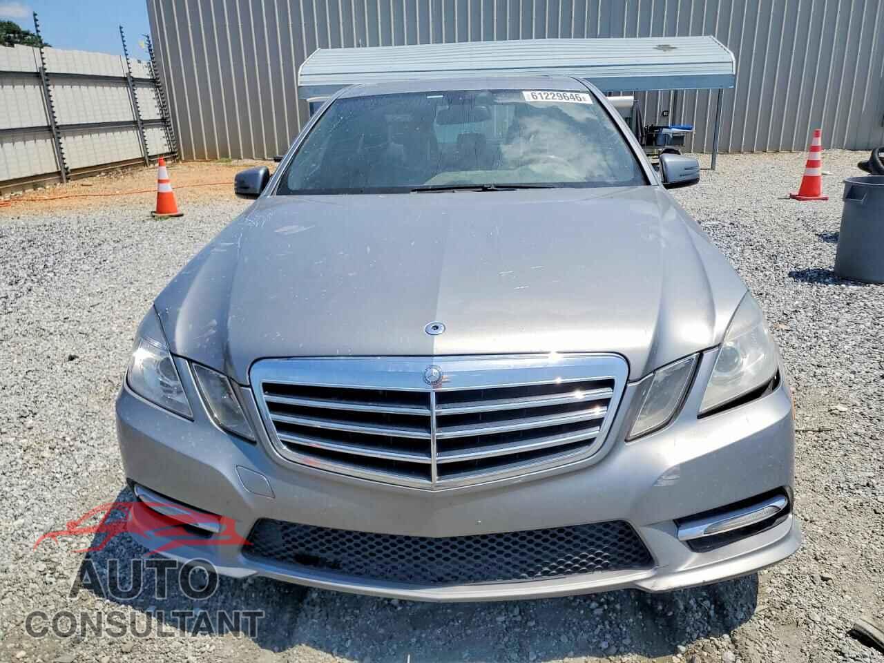 MERCEDES-BENZ E-CLASS 2012 - WDDHF5KB6CA646192