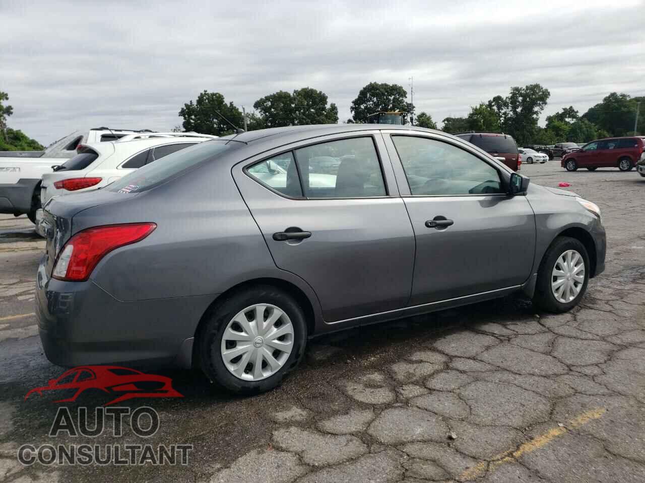 NISSAN VERSA 2017 - 3N1CN7AP1HL867346