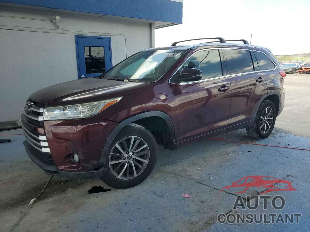TOYOTA HIGHLANDER 2017 - 5TDKZRFH7HS228067