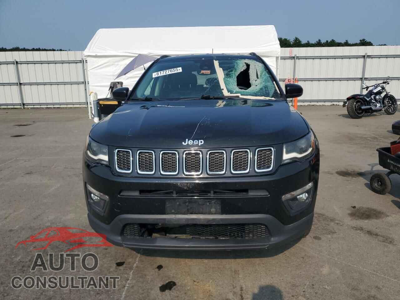 JEEP COMPASS 2018 - 3C4NJDBB5JT393877