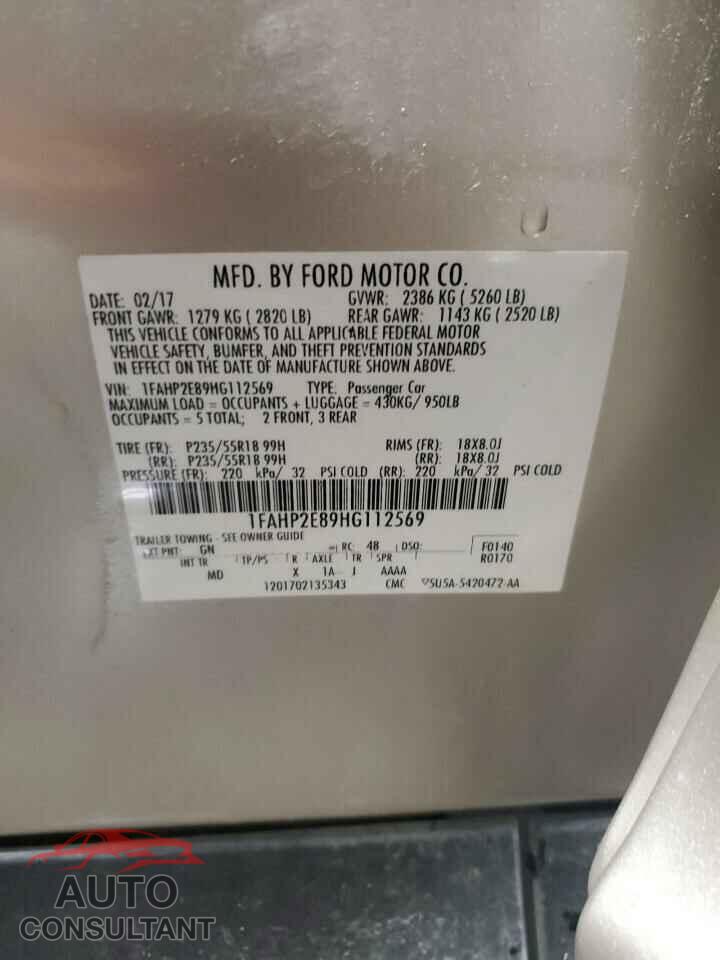 FORD TAURUS 2017 - 1FAHP2E89HG112569