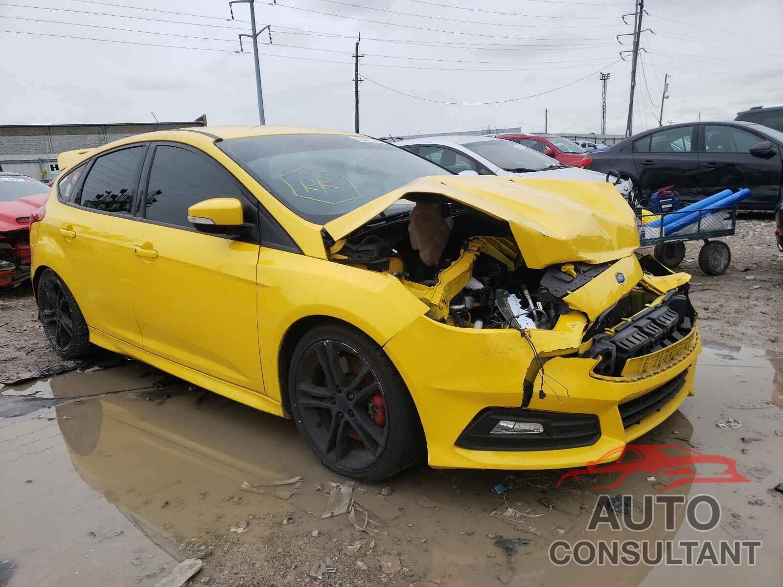 FORD FOCUS 2018 - 1FADP3L98JL228486
