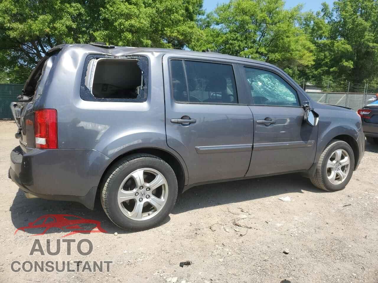 HONDA PILOT 2015 - 5FNYF4H53FB003882