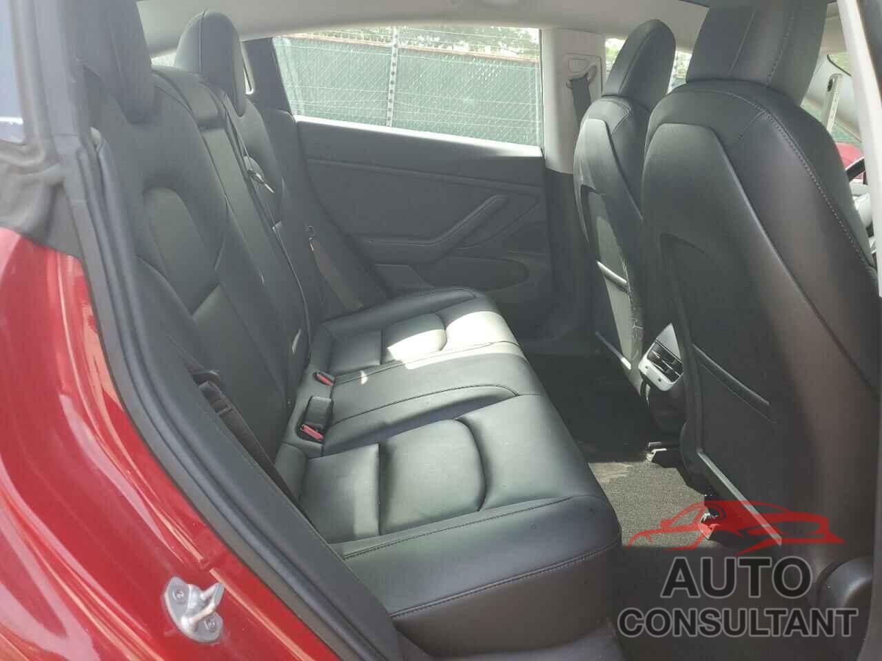 TESLA MODEL 3 2018 - 5YJ3E1EB6JF104588