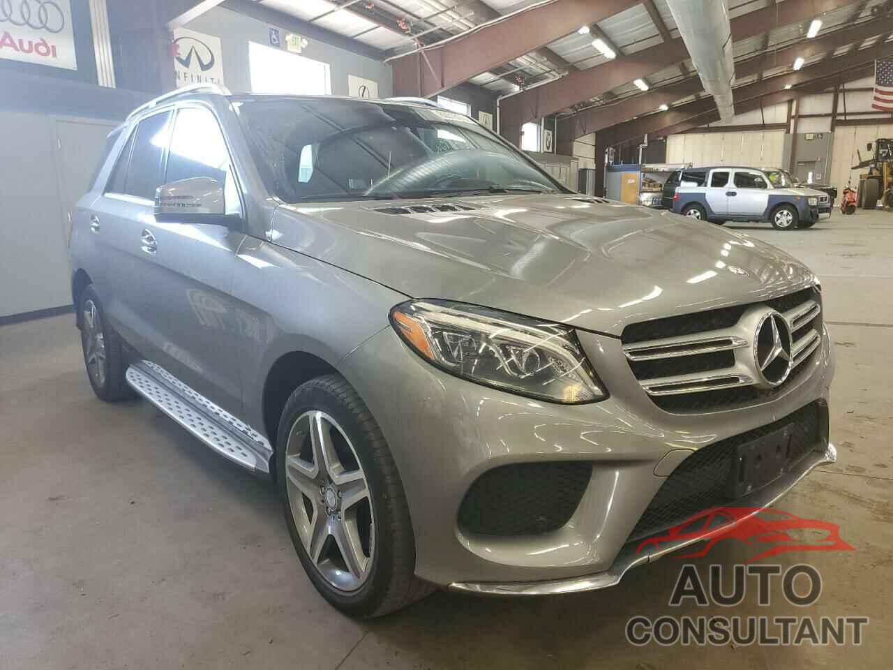 MERCEDES-BENZ GLE-CLASS 2016 - 4JGDA5GB8GA677607