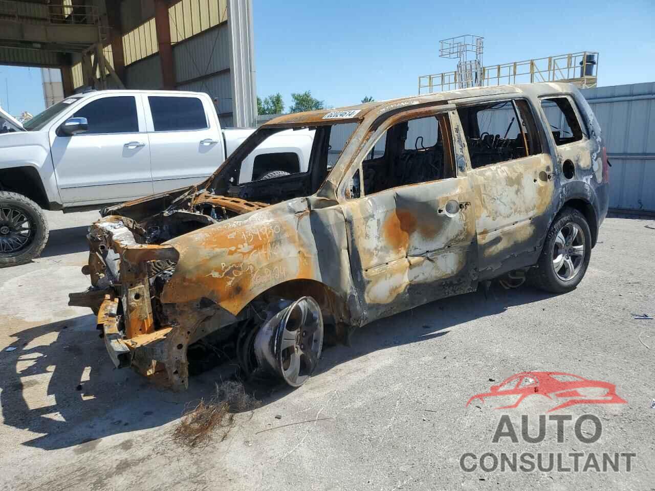HONDA PILOT 2013 - 5FNYF4H44DB062346