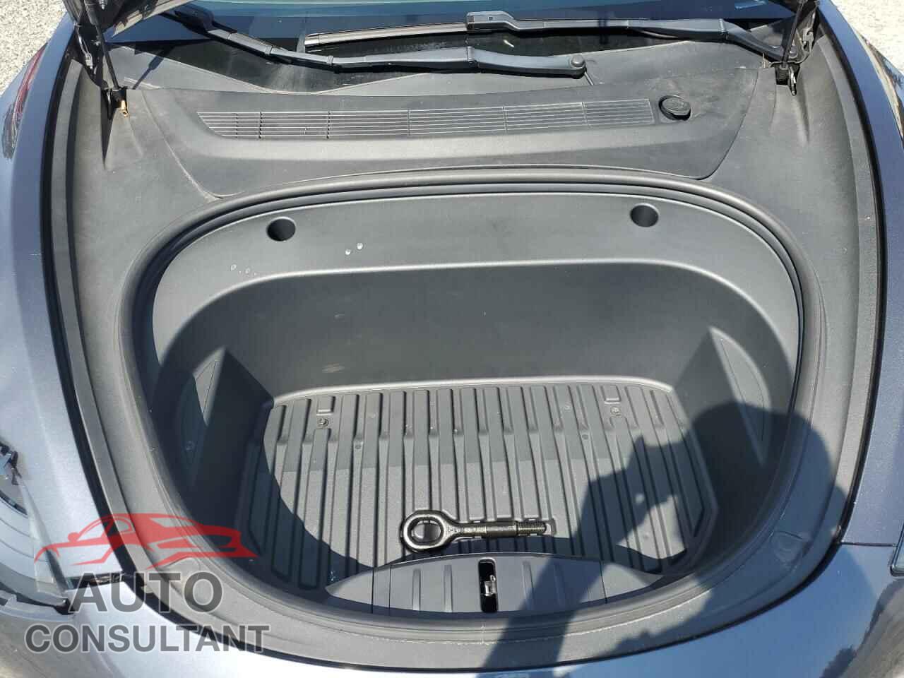 TESLA MODEL 3 2021 - 5YJ3E1EA0MF063693