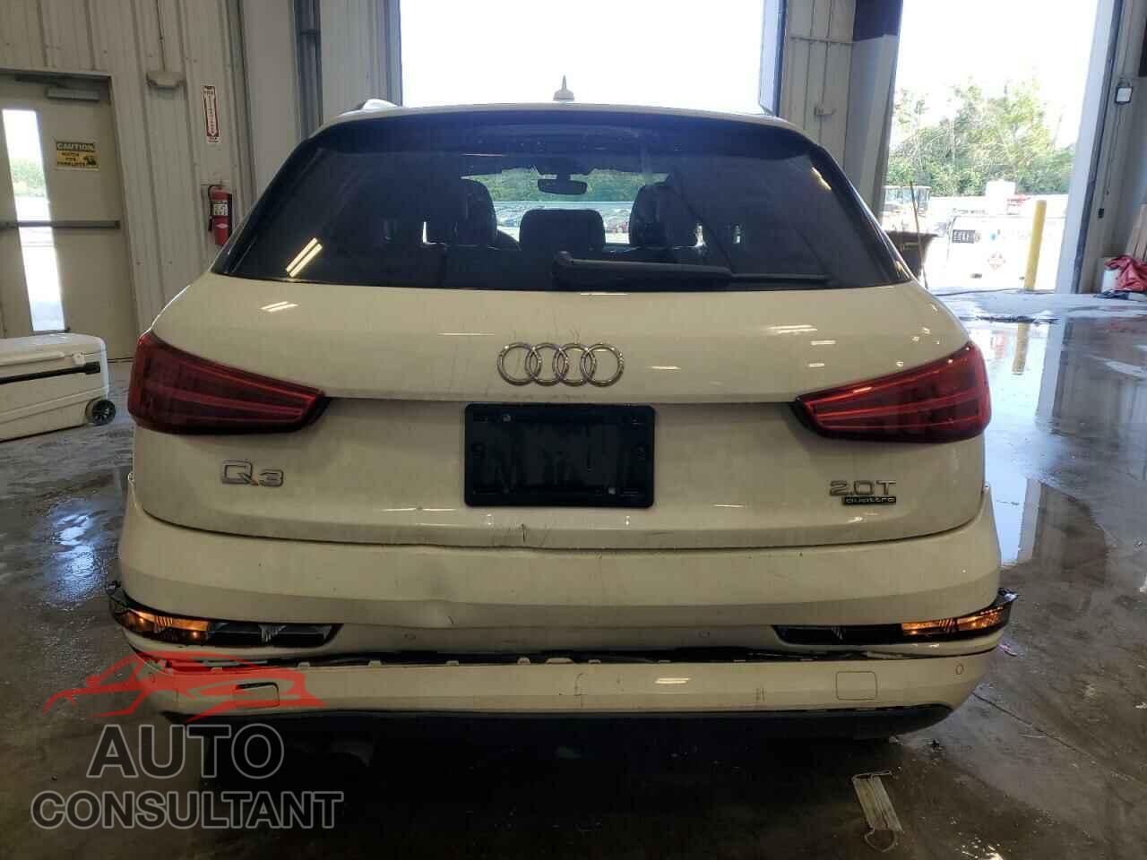 AUDI Q3 2017 - WA1ECCFS7HR017600