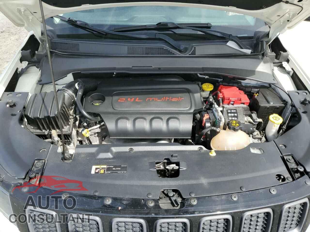 JEEP COMPASS 2020 - 3C4NJDDB5LT195235