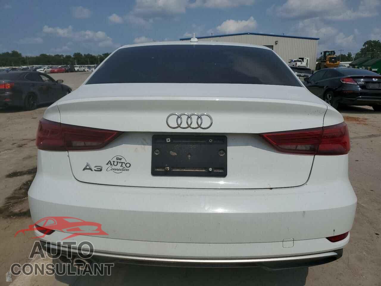 AUDI A3 2017 - WAUAUGFF8H1036096