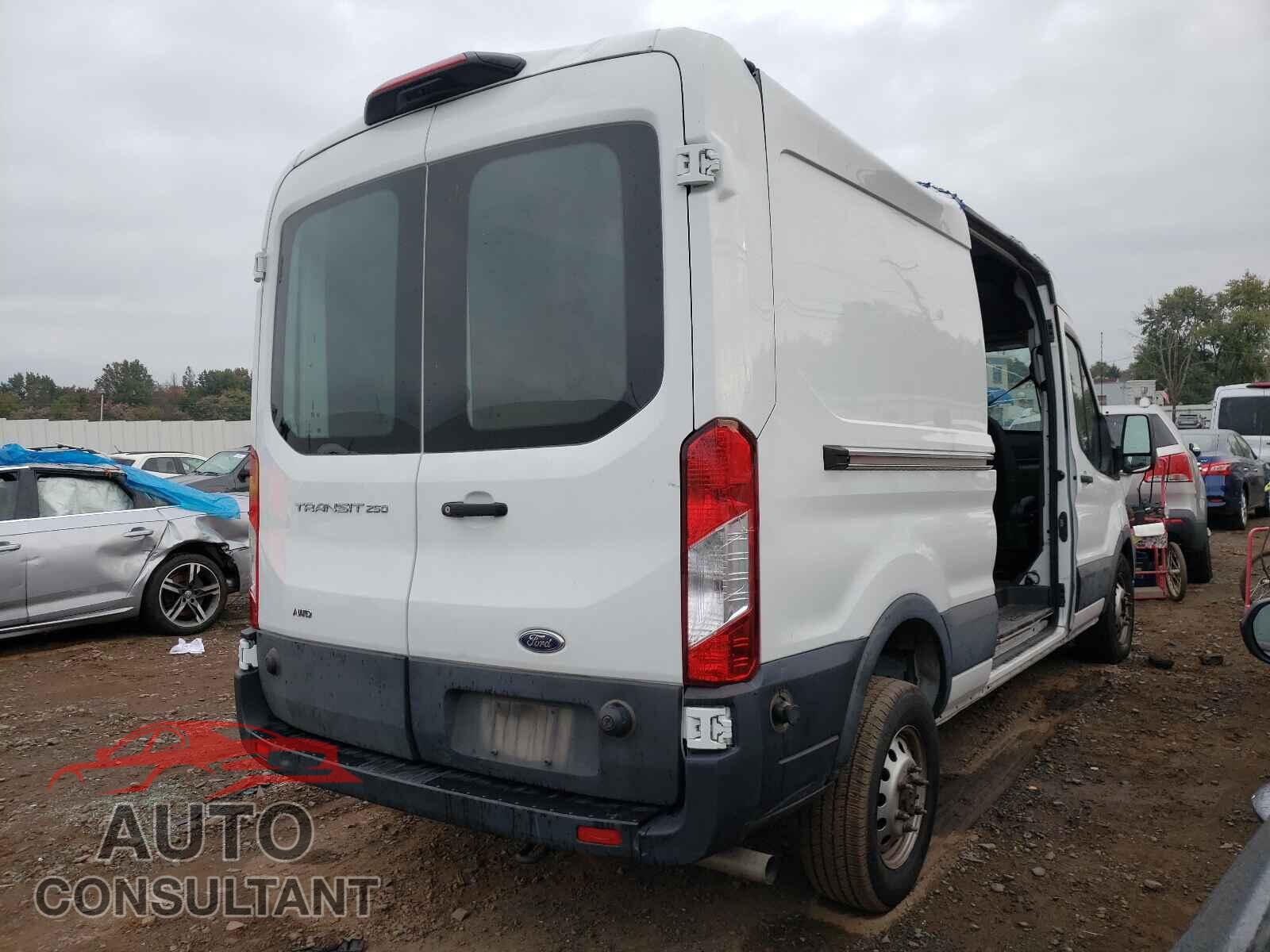 FORD TRANSIT CO 2020 - 1FTBR2C87LKA40323
