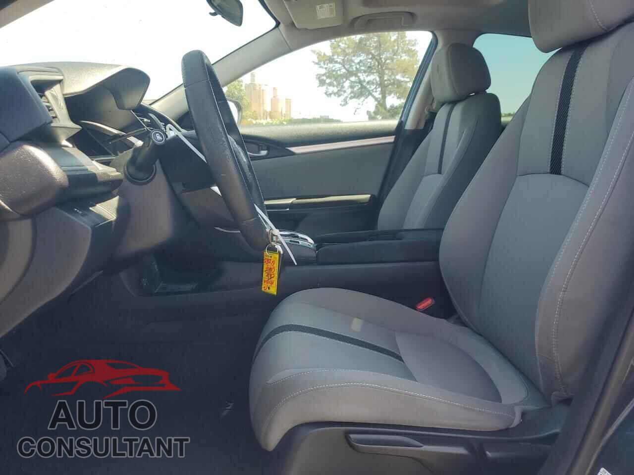 HONDA CIVIC 2017 - 2HGFC2F75HH555438