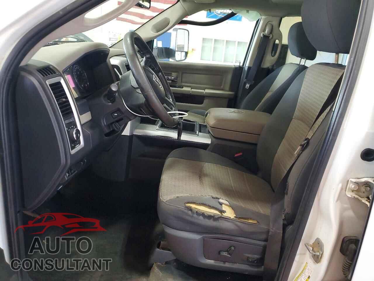 DODGE RAM 2500 2012 - 3C6UD5DL8CG173702