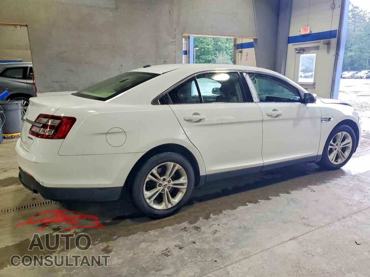 FORD TAURUS 2016 - 1FAHP2D85GG157167
