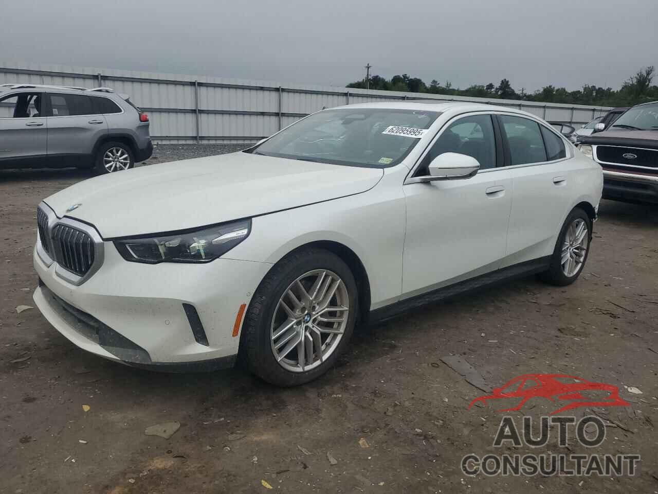 BMW 5 SERIES 2024 - WBA63FJ01RCR67129