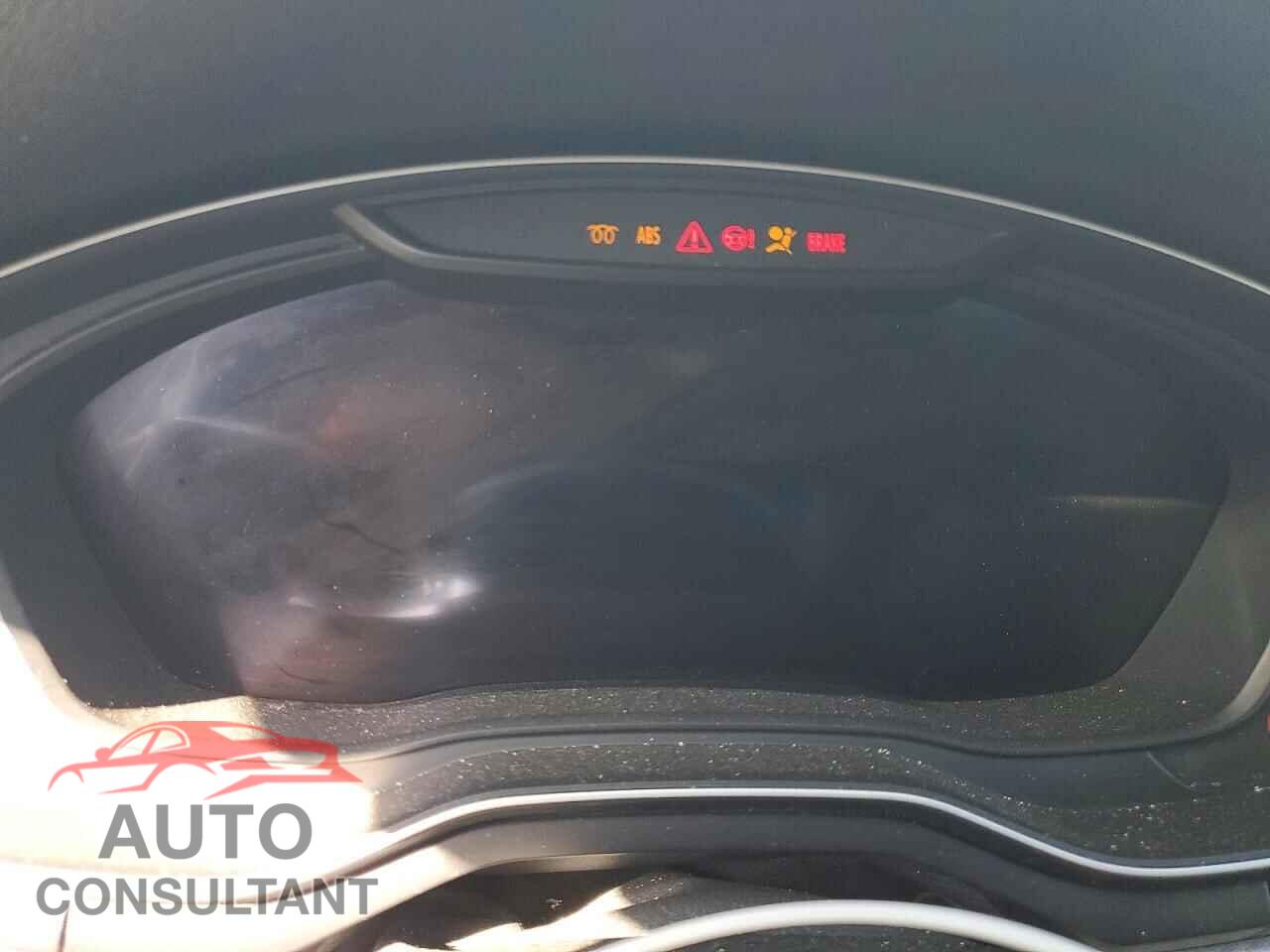 AUDI A5 2018 - WAUTNAF57JA001453