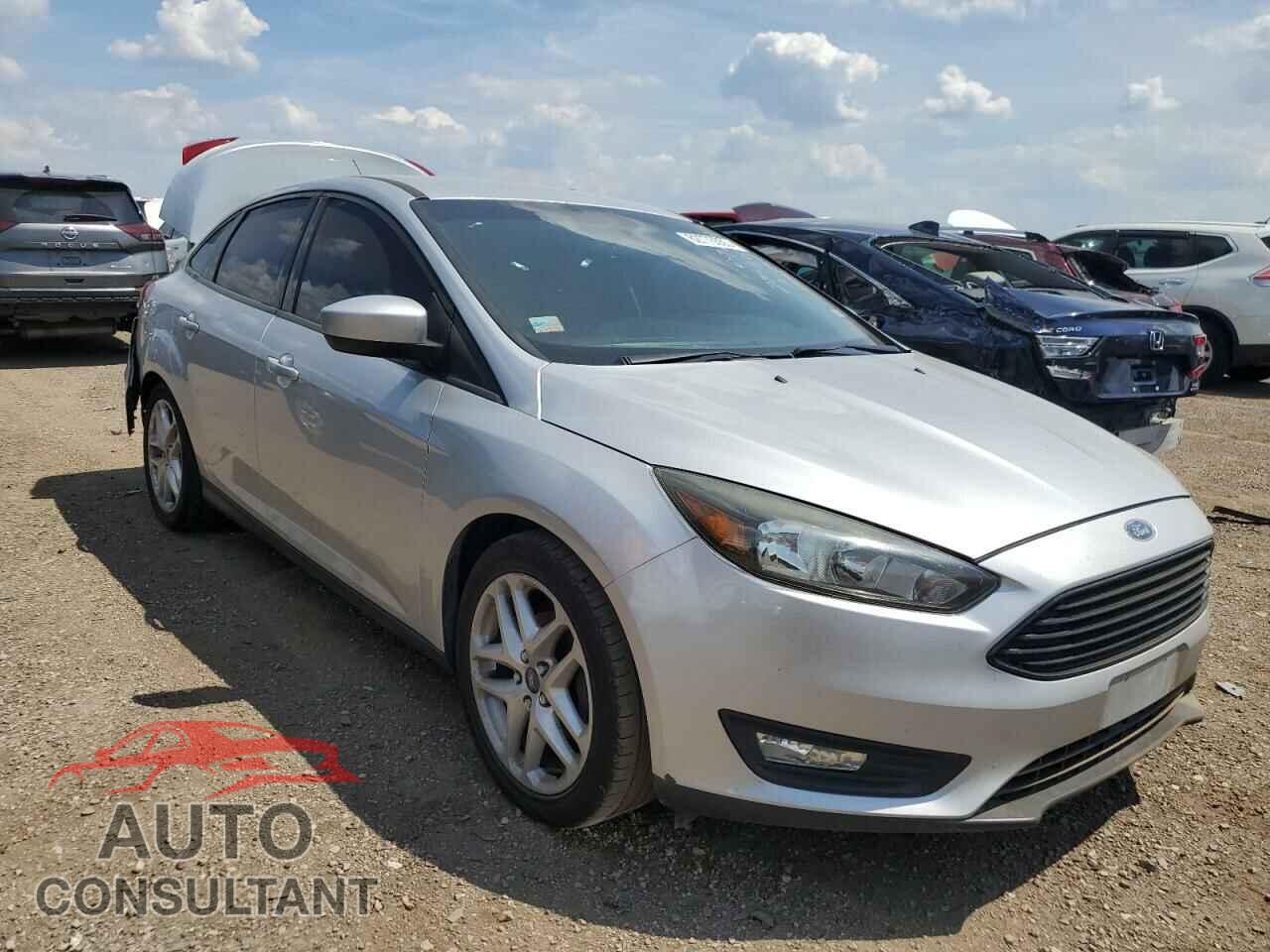 FORD FOCUS 2018 - 1FADP3FE4JL330263