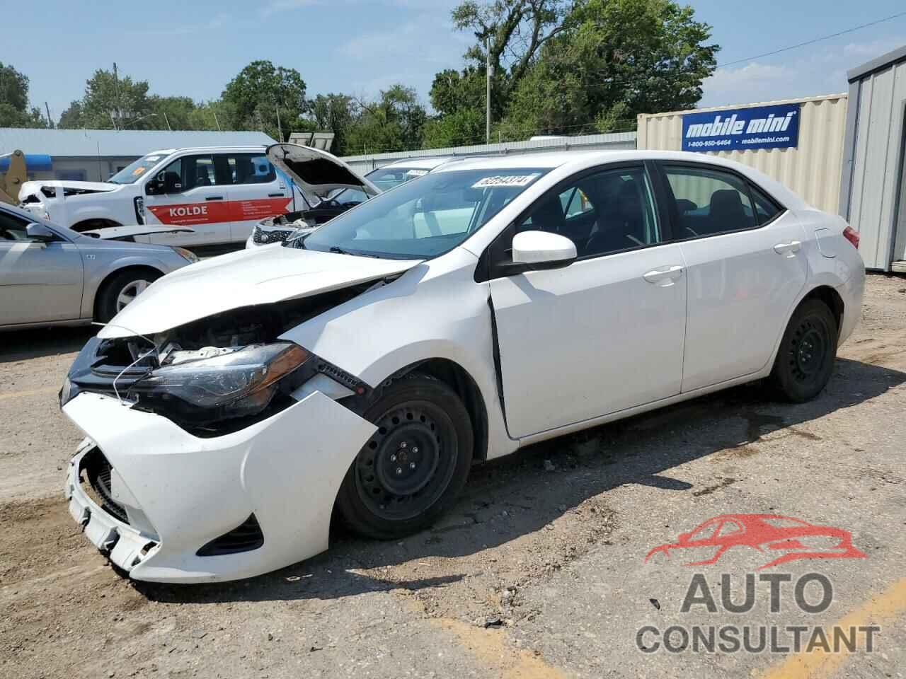 TOYOTA COROLLA 2018 - 2T1BURHE3JC123316