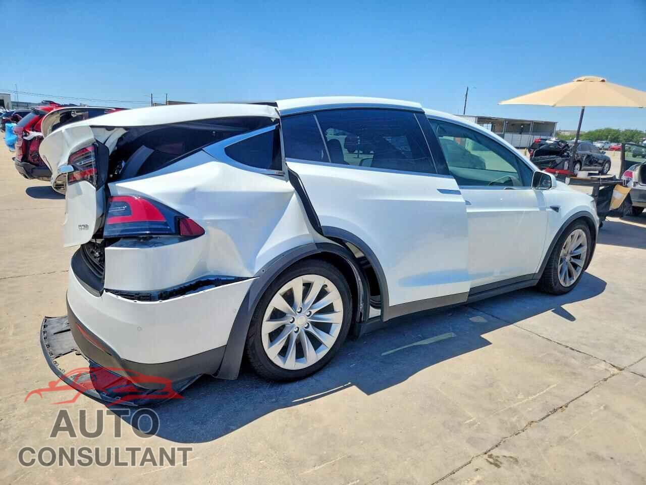 TESLA MODEL X 2018 - 5YJXCDE2XJF136582