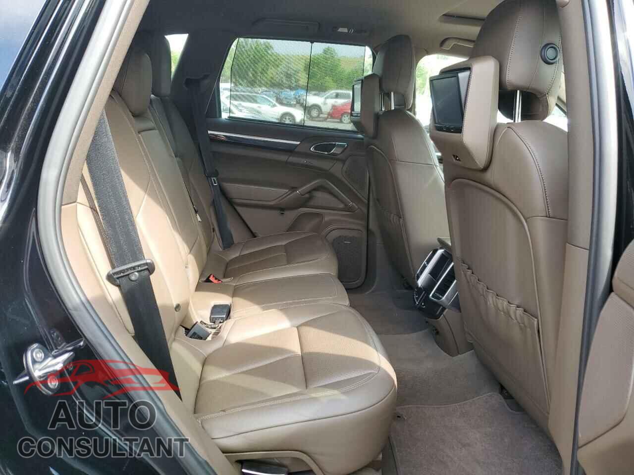 PORSCHE CAYENNE 2012 - WP1AA2A20CLA00644