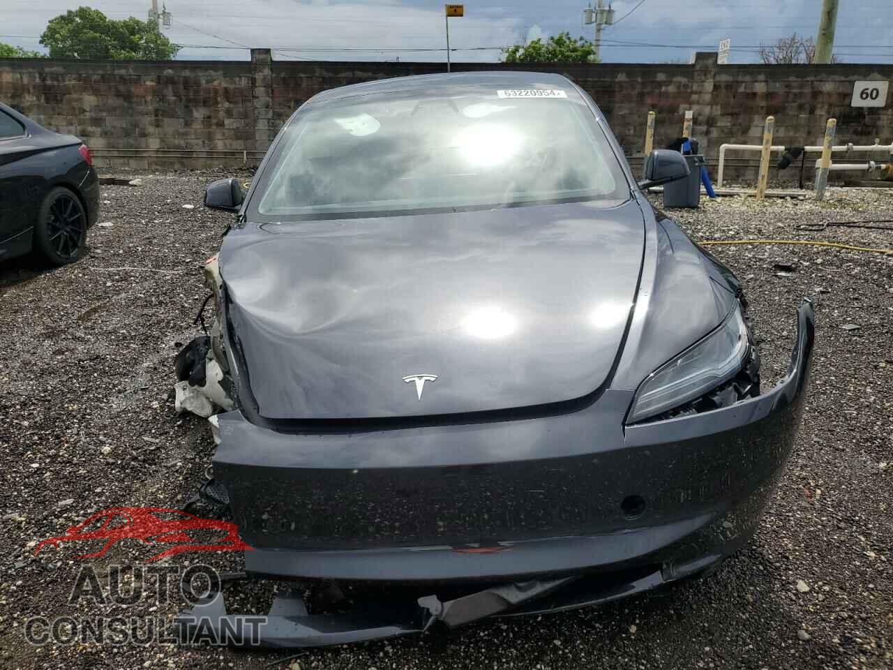 TESLA MODEL 3 2024 - 5YJ3E1EA6RF767663
