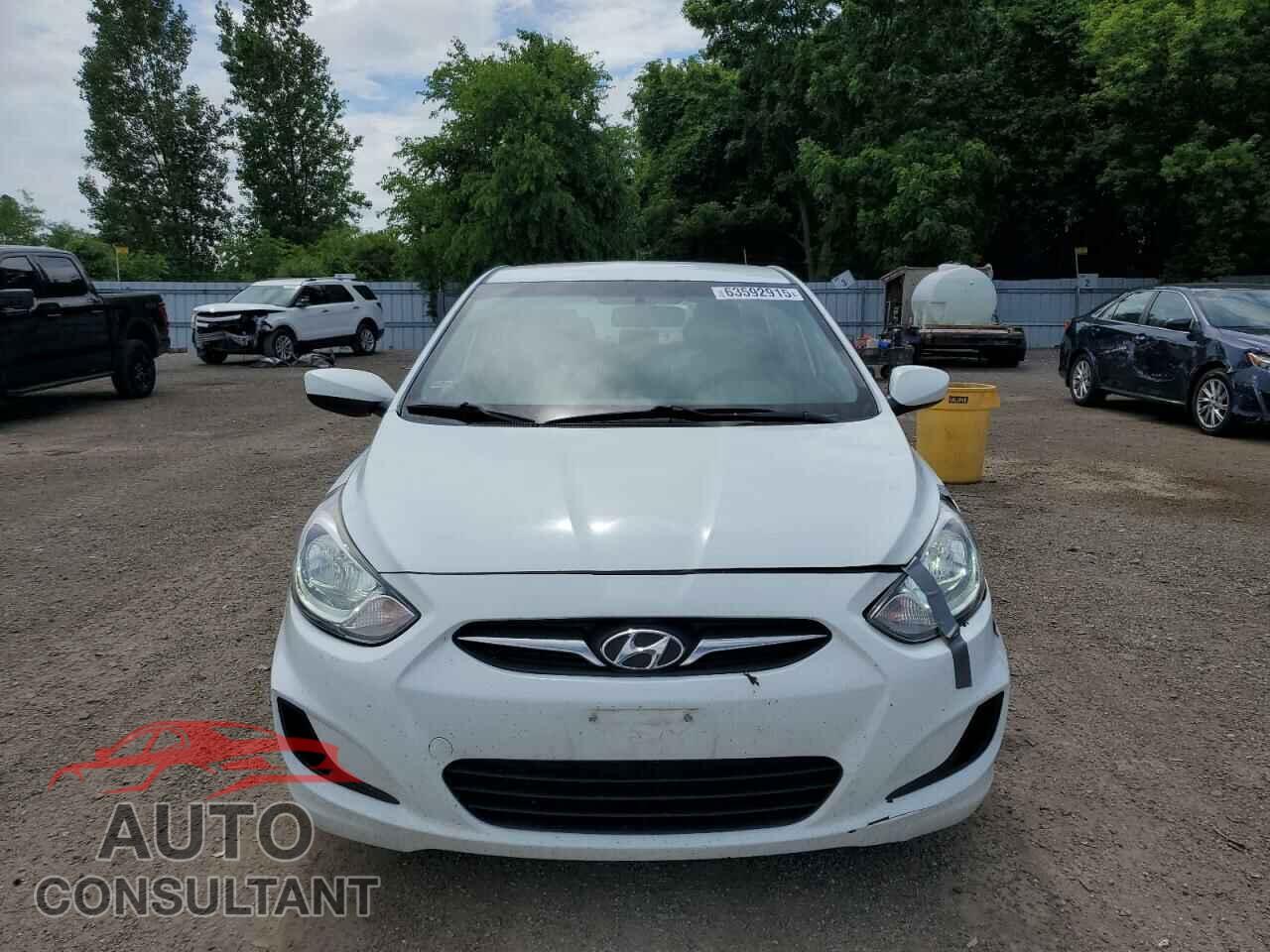 HYUNDAI ACCENT 2013 - KMHCT4AE4DU425155