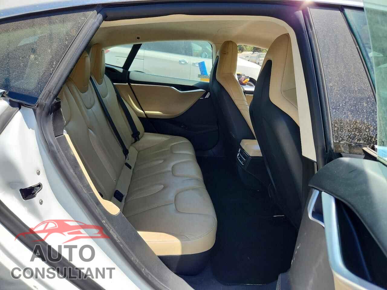 TESLA MODEL S 2015 - 5YJSA1E14FF109133