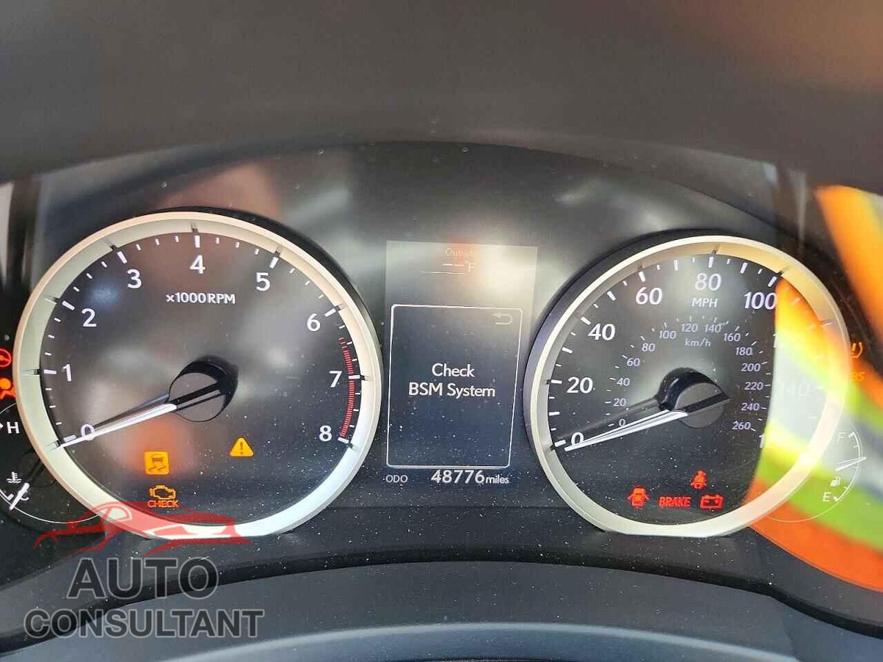 LEXUS IS 2014 - JTHBE1D2XE5005503