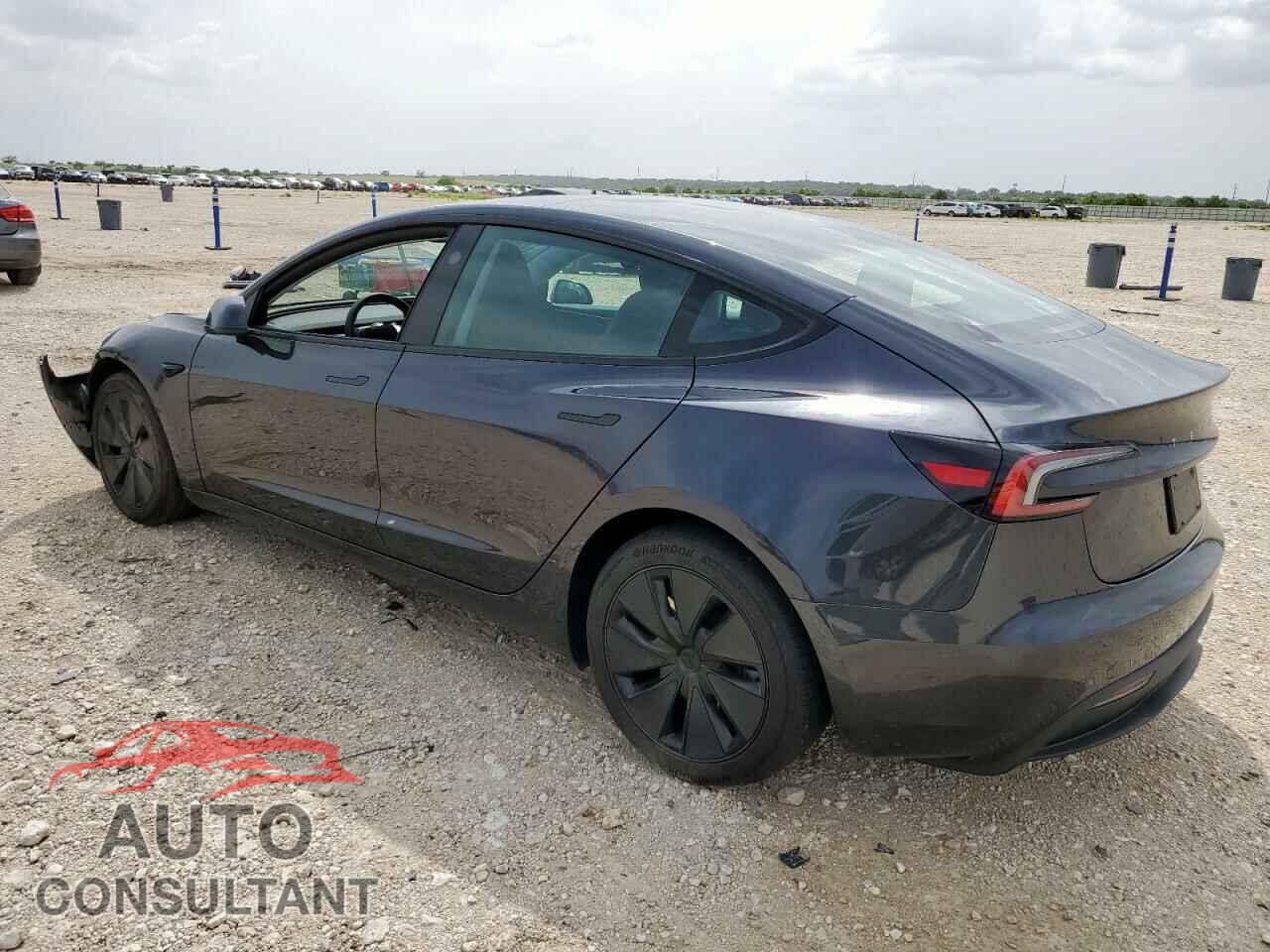 TESLA MODEL 3 2024 - 5YJ3E1EB4RF787208