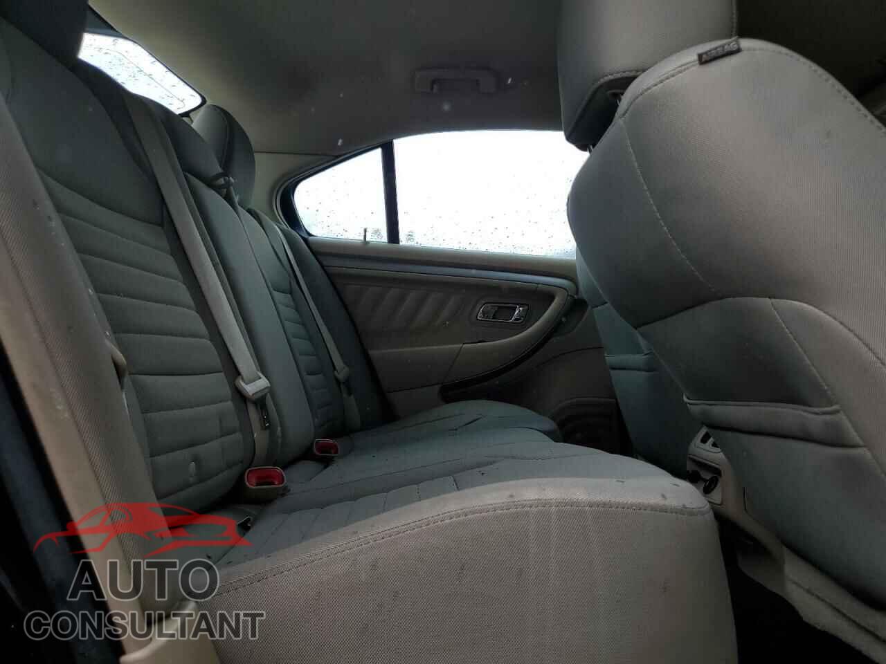 FORD TAURUS 2017 - 1FAHP2D85HG105295