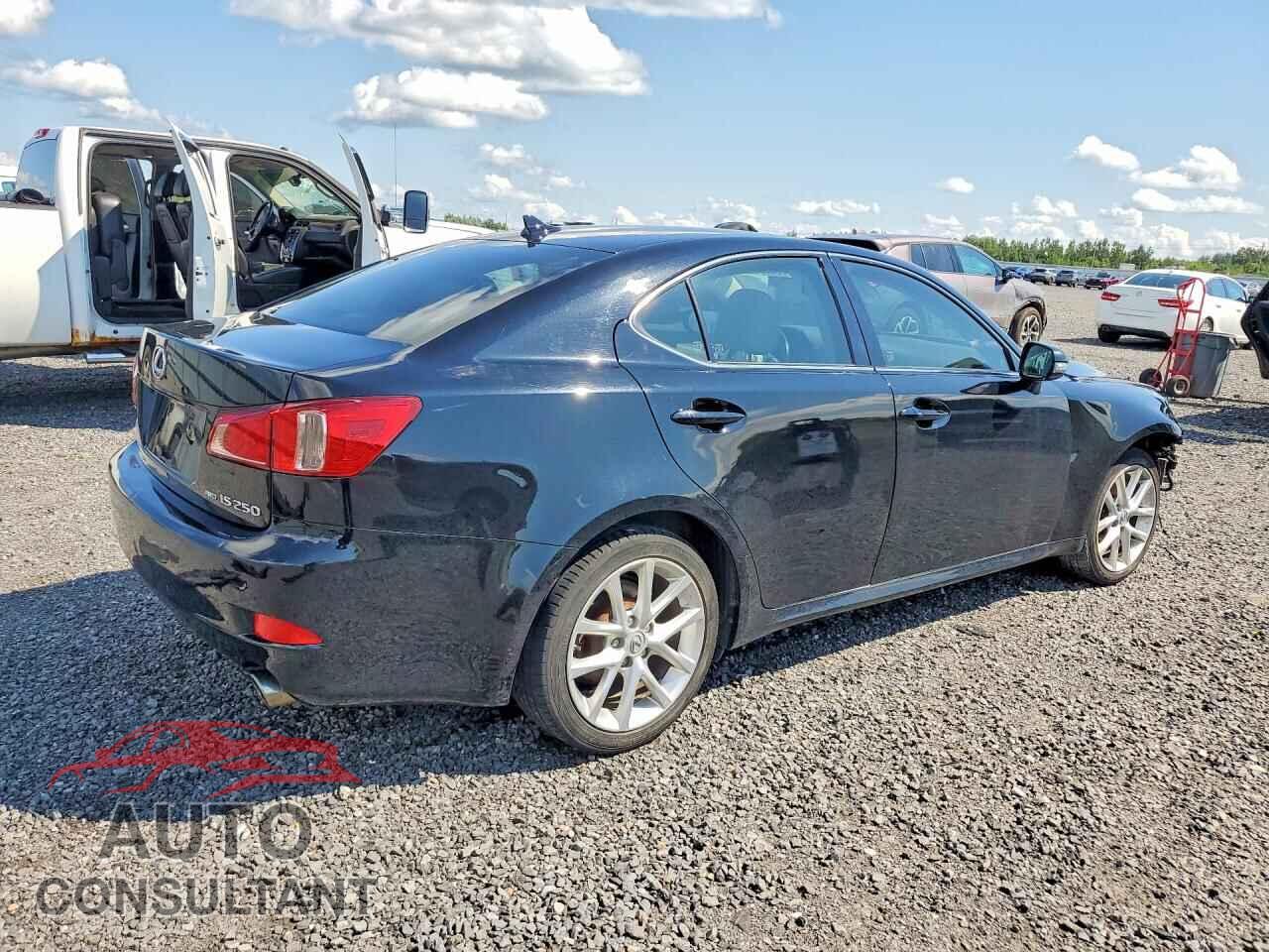 LEXUS IS 2012 - JTHCF5C2XC5059519