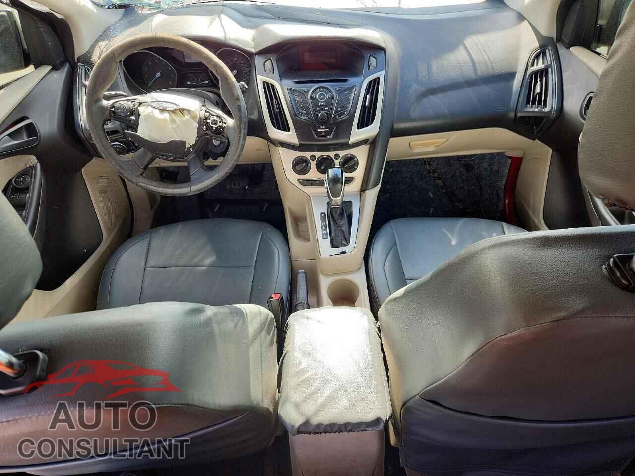FORD FOCUS 2012 - 1FAHP3K25CL147079