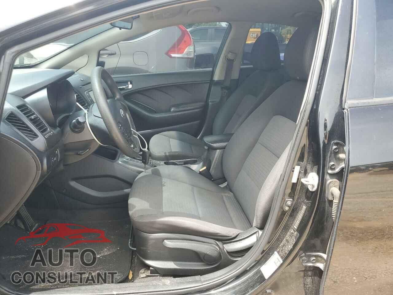 KIA FORTE 2016 - KNAFX4A65G5453752