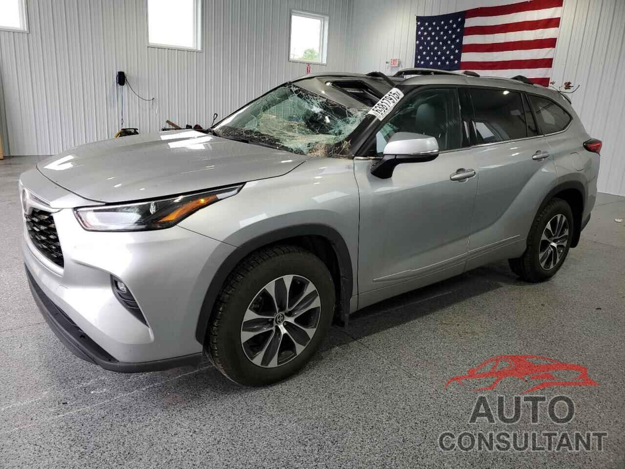 TOYOTA HIGHLANDER 2022 - 5TDGZRBH4NS560801